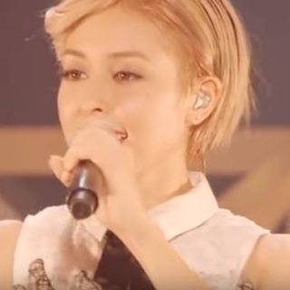 BENI(安良城 紅 あらしろ べに)シンガーソングライター